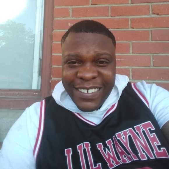 Meet your Posher, José domingos - Picture 1 of 1